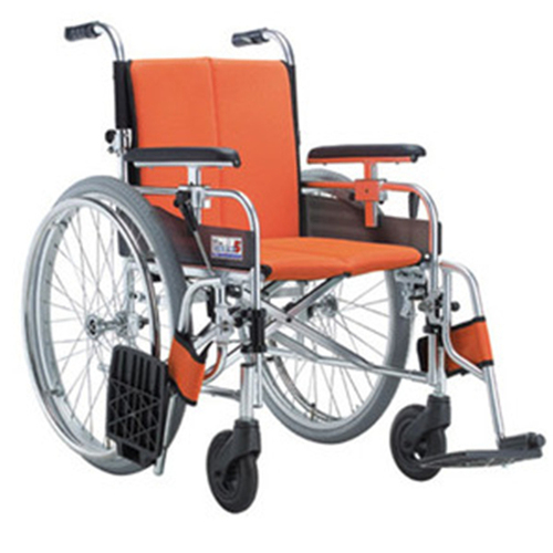 [미키코리아] 뒷바퀴분리형 휠체어 미라지5(22분/24분) 팔받침높이조절,발판스윙과분리,분리형바퀴,차량탑재용이 중량13.5Kg.
